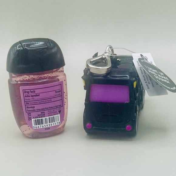 Bath & Body Works HALLOWEEN Light Up/Sounds Hearse PocketBac Holder 1 Hand Gel - Picture 10 of 10